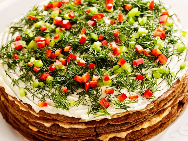 Печеночный торт из куриной печени с луком и морковью рецепт с фото